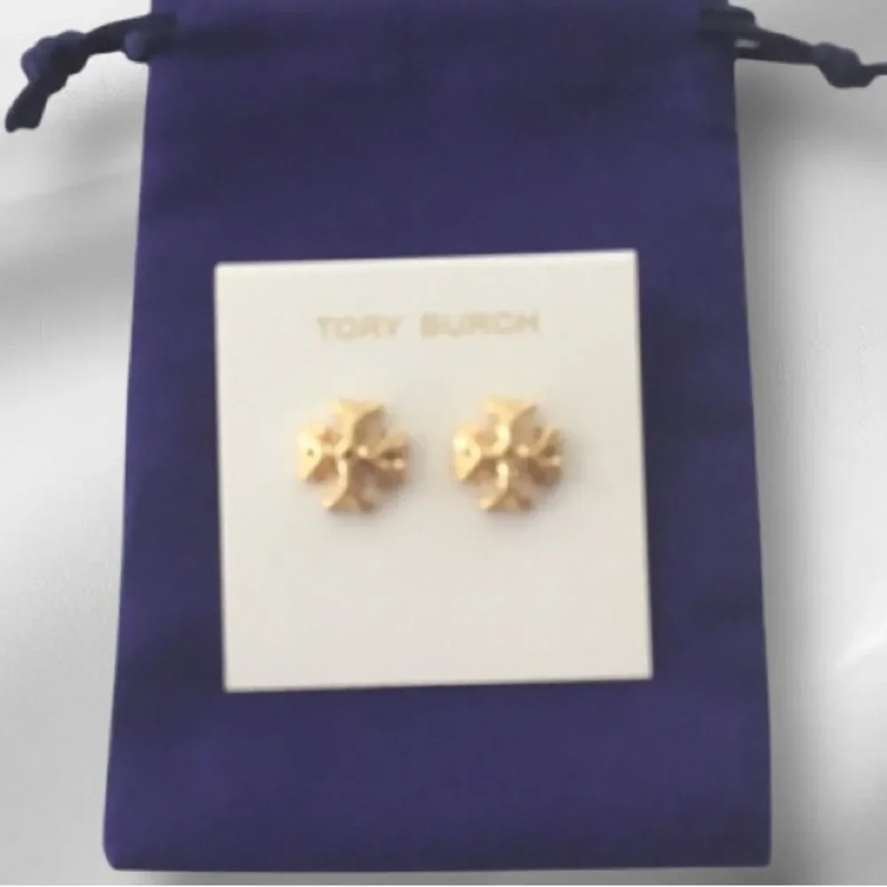 Tory Burch Vintage Gold Roxanne Stud Earrings